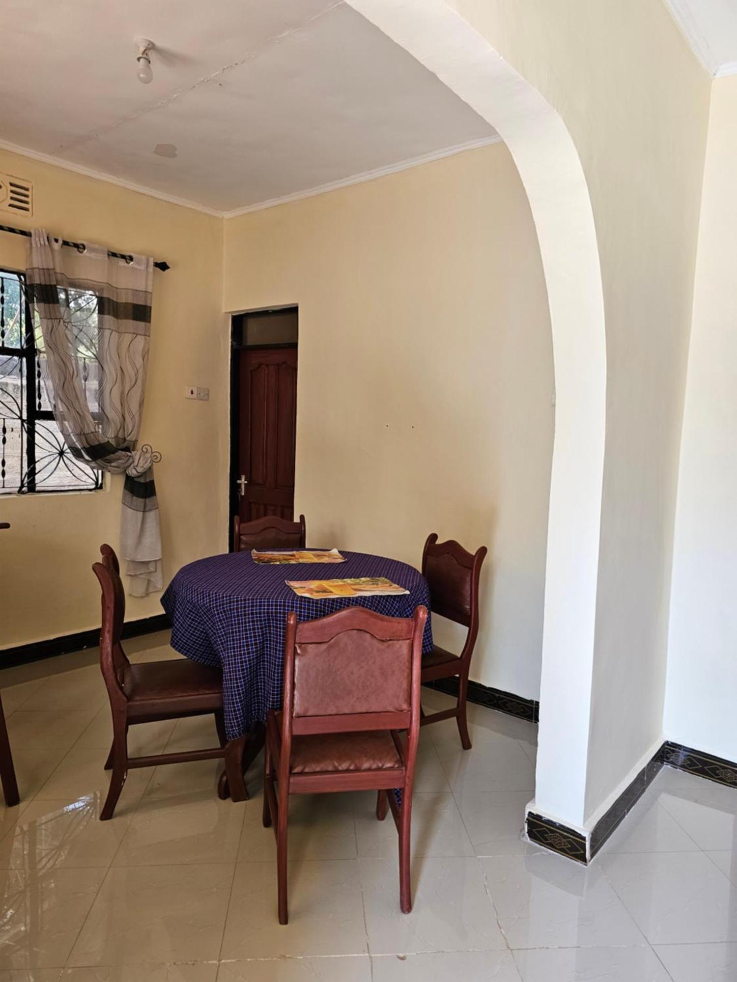 B-More Comfort Stay Boma la Ngombe Екстериор снимка