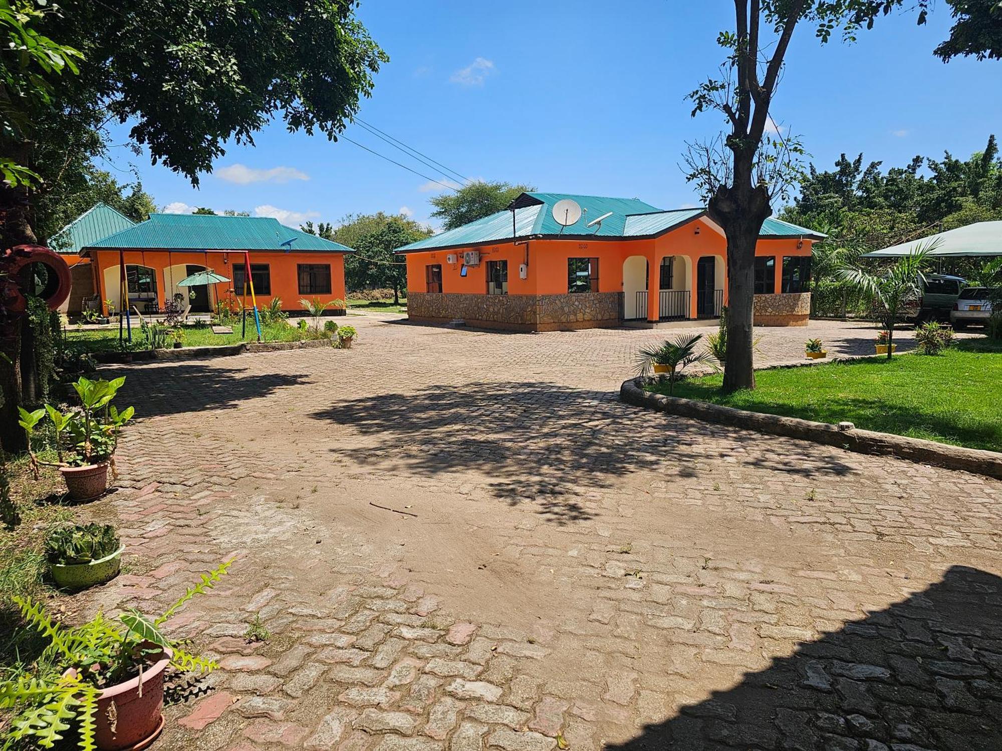 B-More Comfort Stay Boma la Ngombe Екстериор снимка