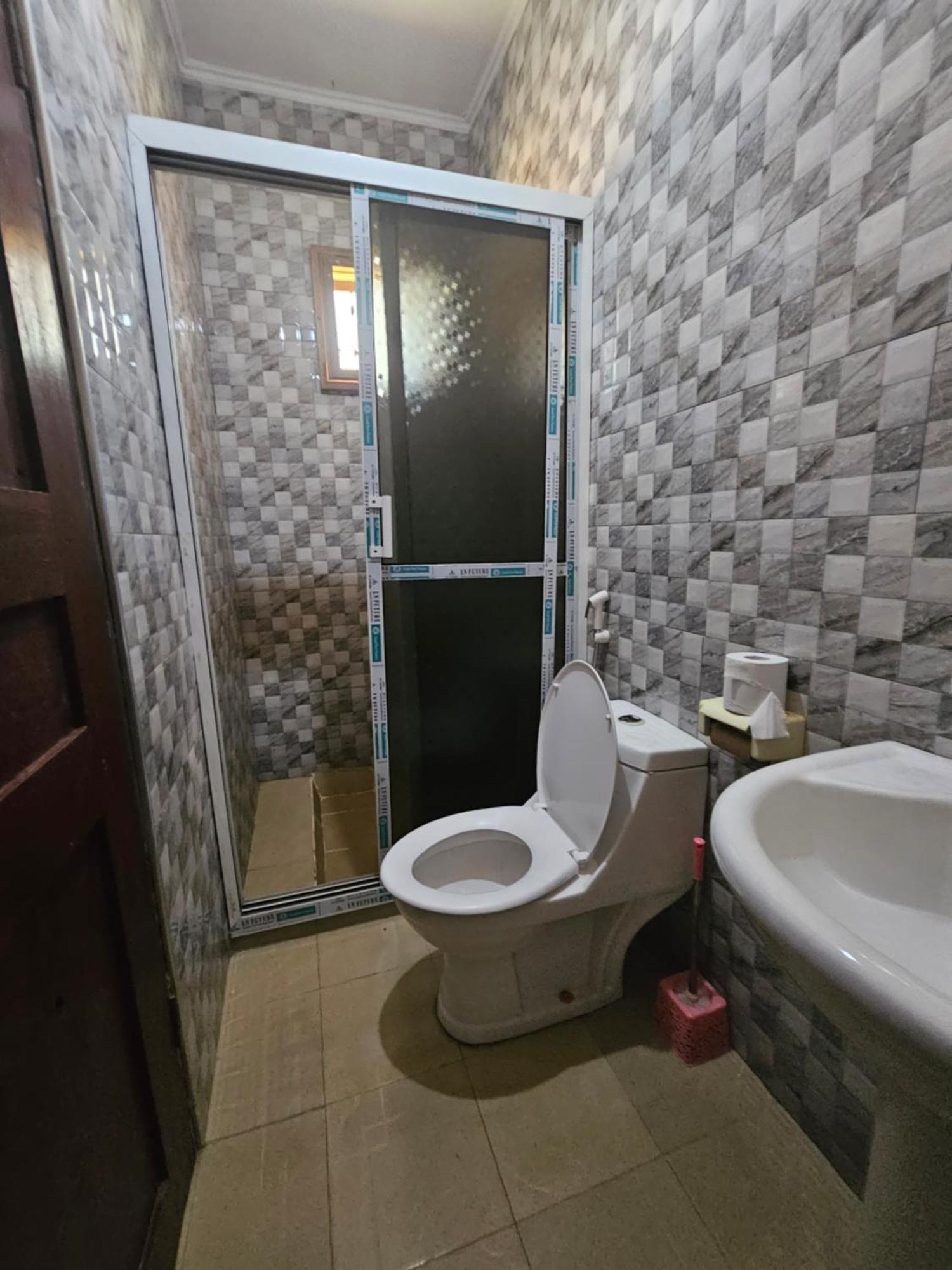 B-More Comfort Stay Boma la Ngombe Екстериор снимка