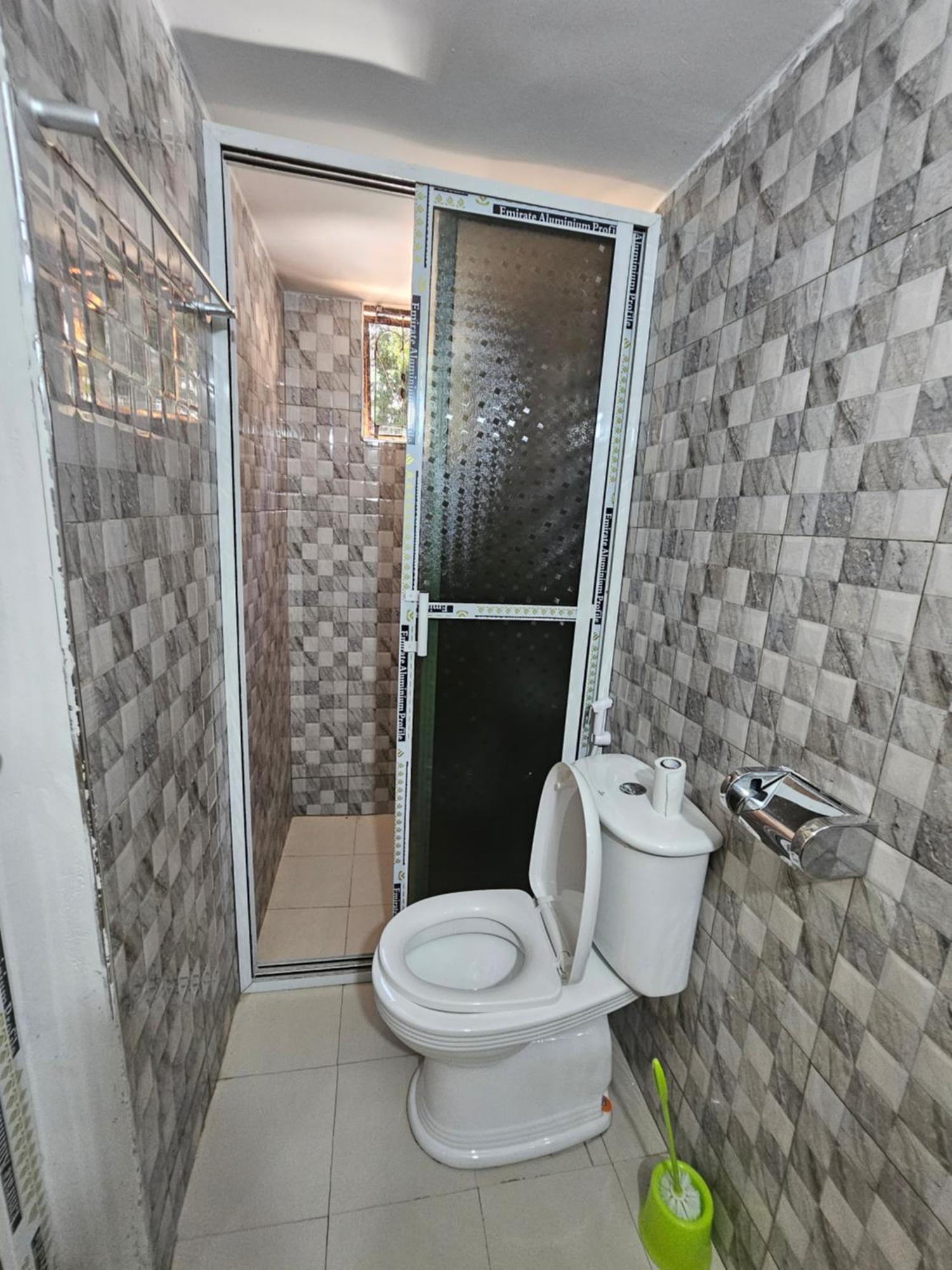 B-More Comfort Stay Boma la Ngombe Екстериор снимка